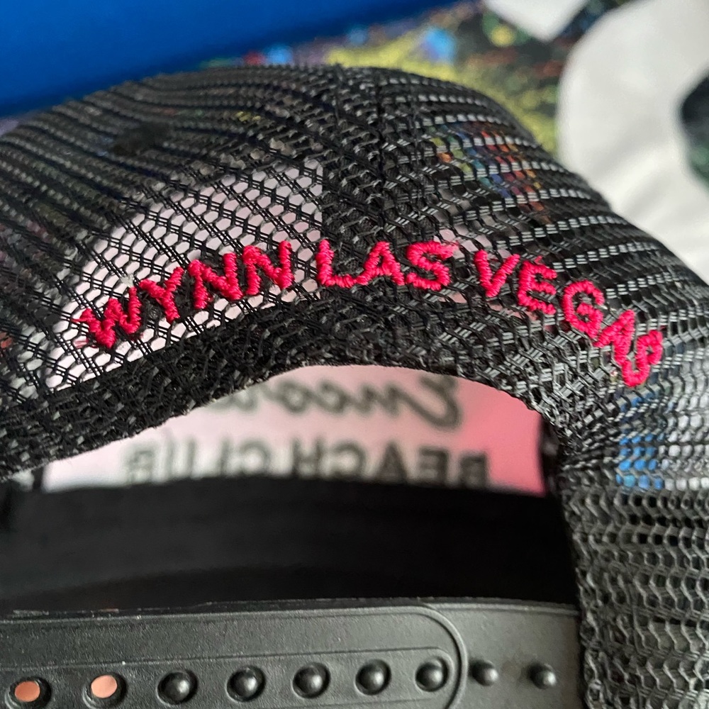 hat - Picture 3 of 7